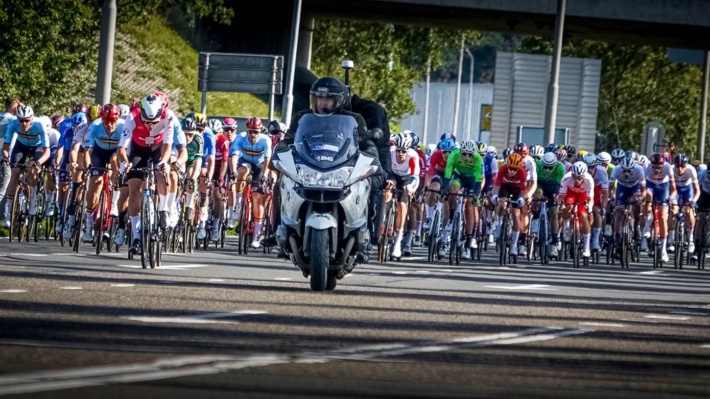 Dorpenomloop Dwars door Drenthe opent wielerseizoen op 1 maart