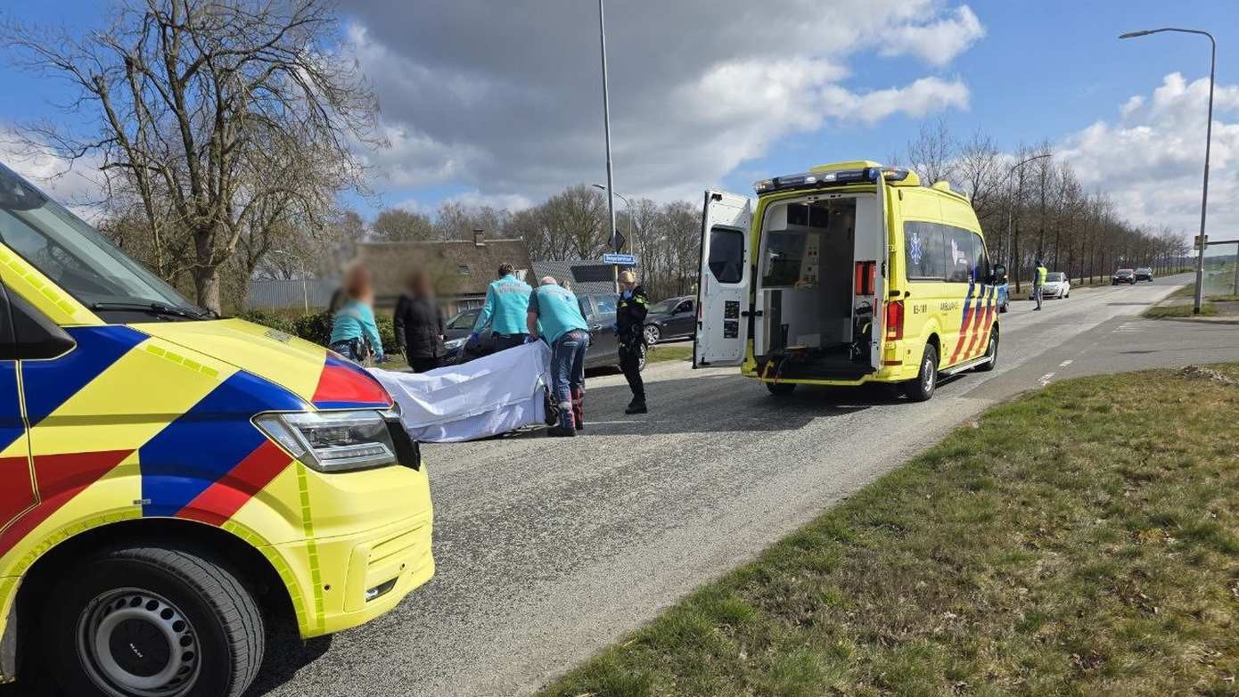 Traumahelikopter ingezet voor ernstig ongeval tussen auto en fietser