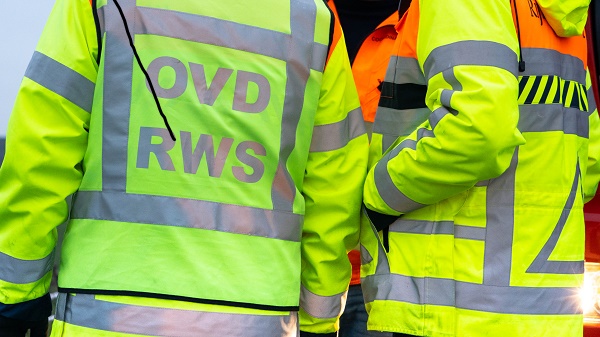 Forse file op N34 door ongeval